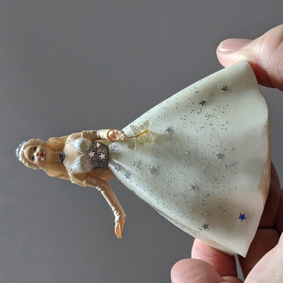 HALLMARK Christmas Ornament Barbie Celebration 2001 Holiday Party Vtg Fancy - Picture 5 of 7